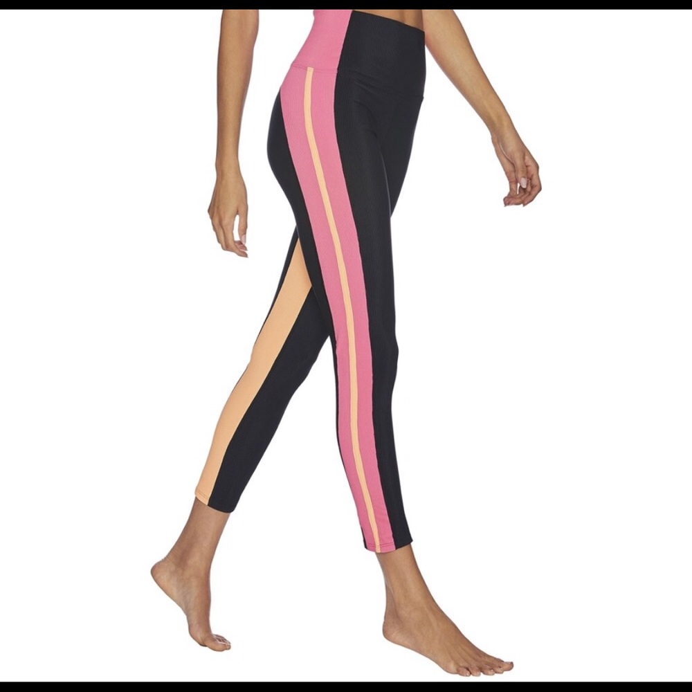 BEACH RIOT colorblock ribbed leggings - NWOT